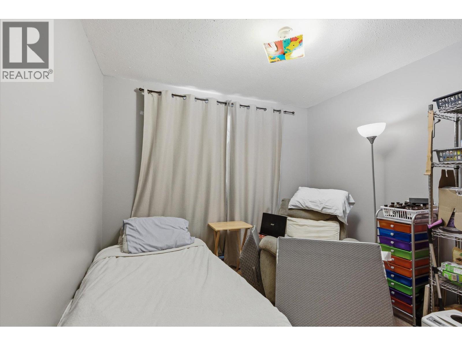 1011-1013 Lawson Avenue, Kelowna, British Columbia  V1Y 6T3 - Photo 37 - 10402492