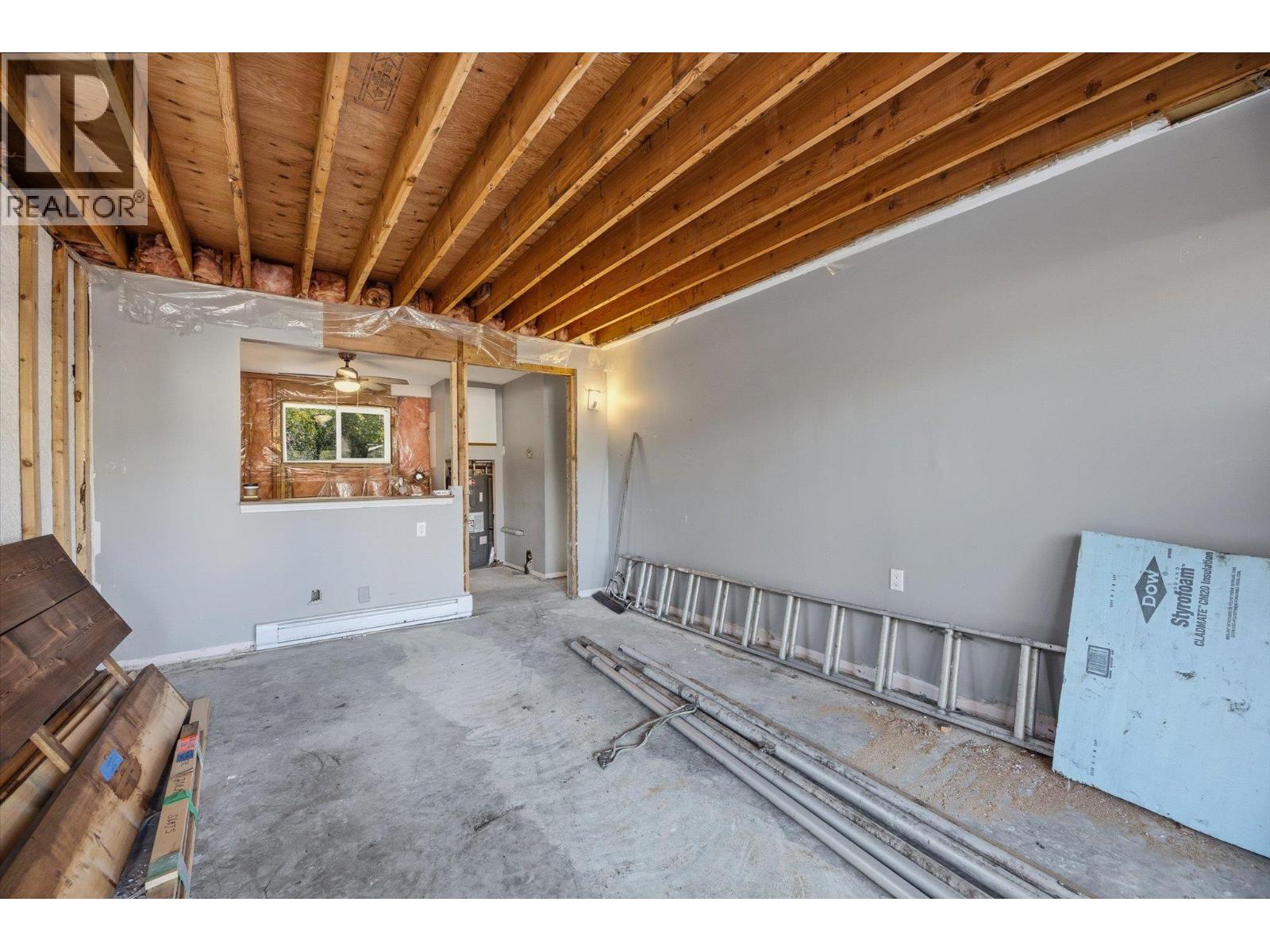 1011-1013 Lawson Avenue, Kelowna, British Columbia  V1Y 6T3 - Photo 50 - 10402492