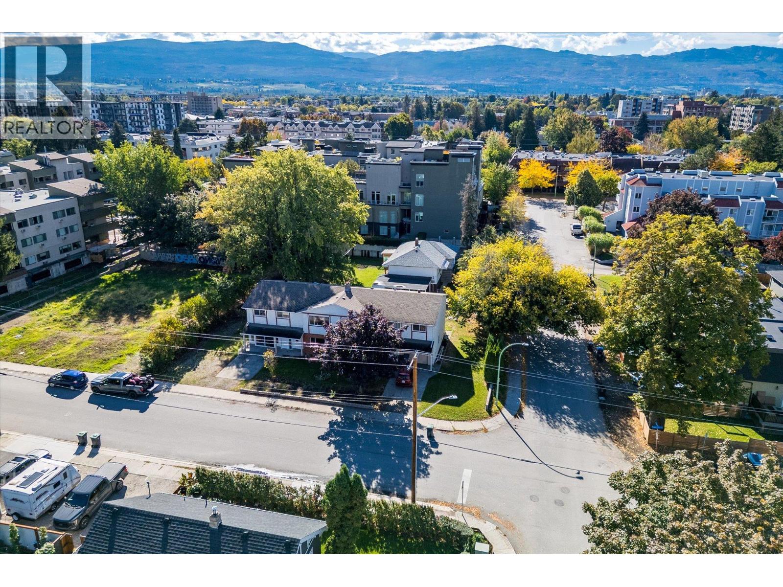 1011-1013 Lawson Avenue, Kelowna, British Columbia  V1Y 6T3 - Photo 6 - 10402492