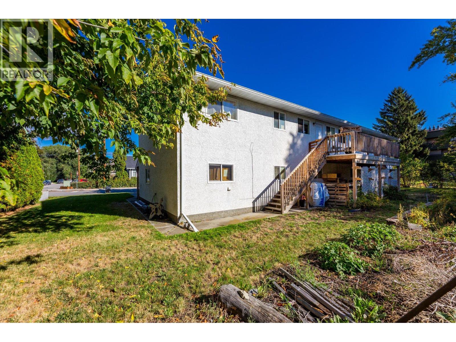 1011-1013 Lawson Avenue, Kelowna, British Columbia  V1Y 6T3 - Photo 9 - 10402492