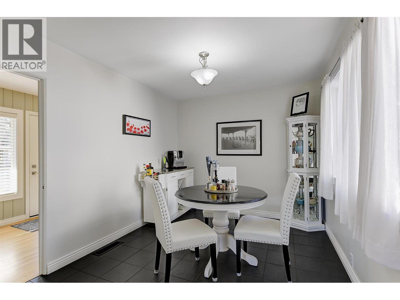 1296 Kelglen Crescent, Kelowna, British Columbia  V1Y 6K5 - Photo 15 - 10402025