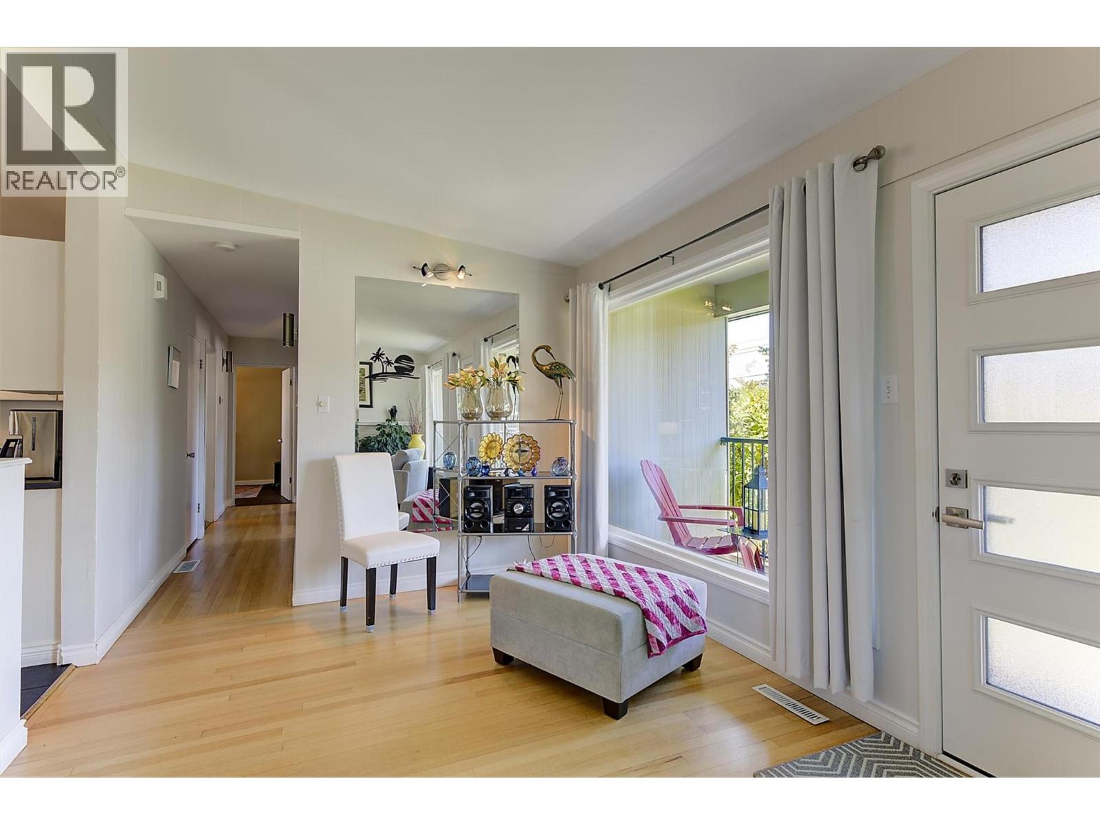 1296 Kelglen Crescent, Kelowna, British Columbia  V1Y 6K5 - Photo 20 - 10402025