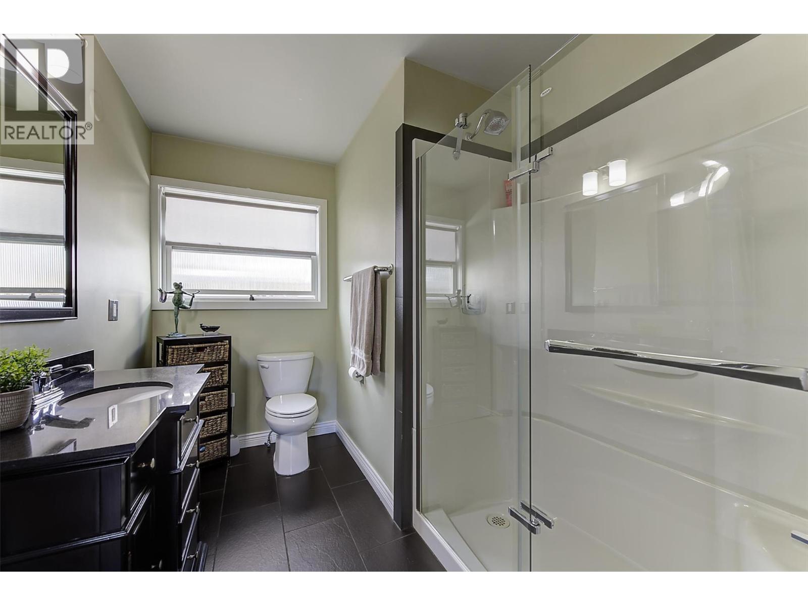 1296 Kelglen Crescent, Kelowna, British Columbia  V1Y 6K5 - Photo 27 - 10402025