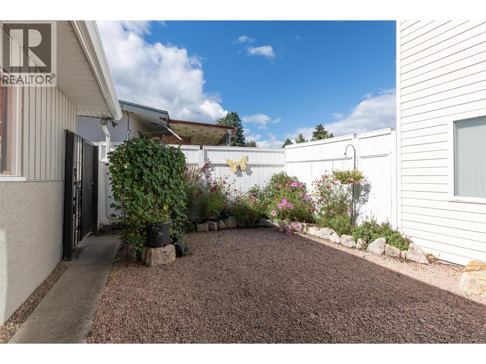 1296 Kelglen Crescent, Kelowna, British Columbia  V1Y 6K5 - Photo 32 - 10402025