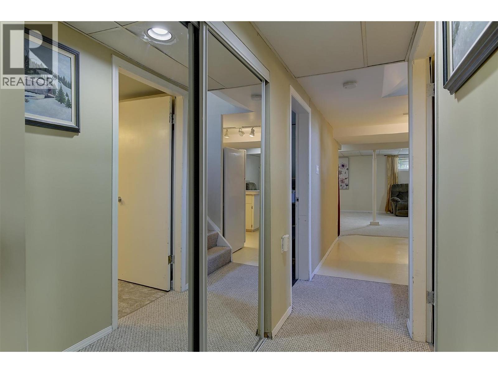 1296 Kelglen Crescent, Kelowna, British Columbia  V1Y 6K5 - Photo 47 - 10402025