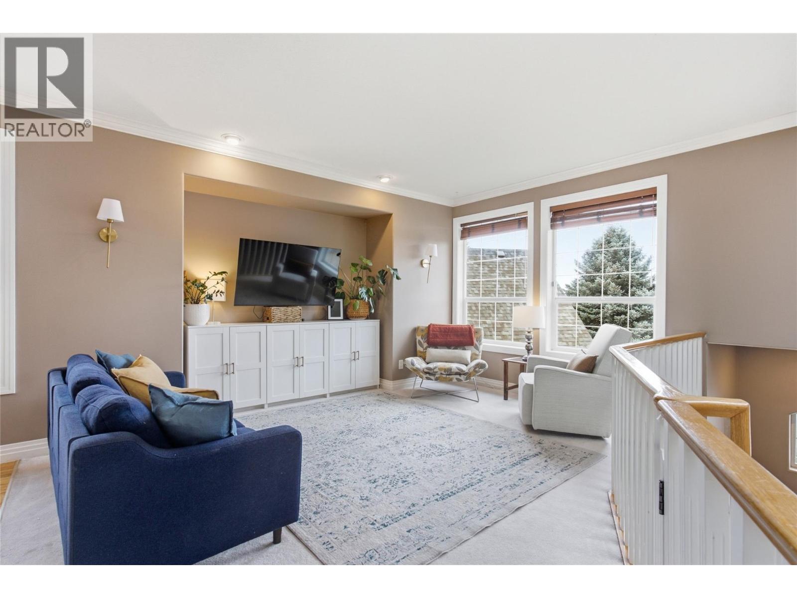 2025 Panorama Court, Kamloops, British Columbia  V2E 2S1 - Photo 3 - 10402585