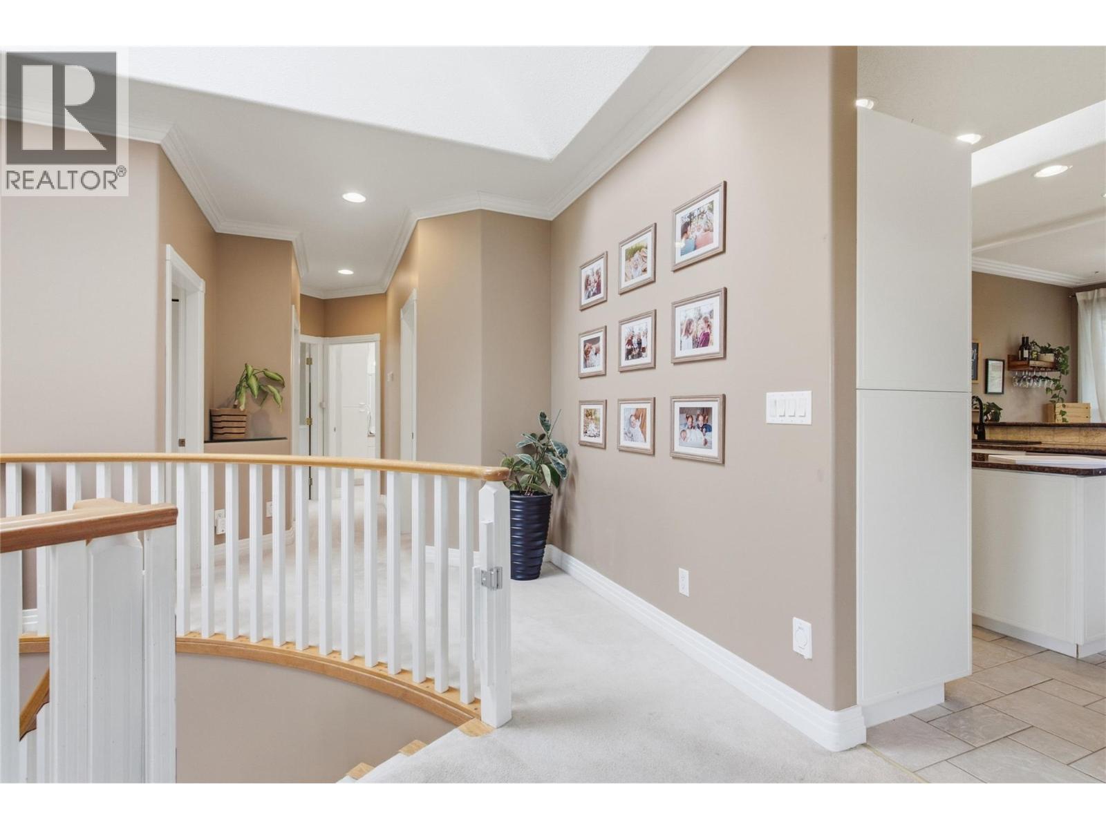 2025 Panorama Court, Kamloops, British Columbia  V2E 2S1 - Photo 37 - 10402585