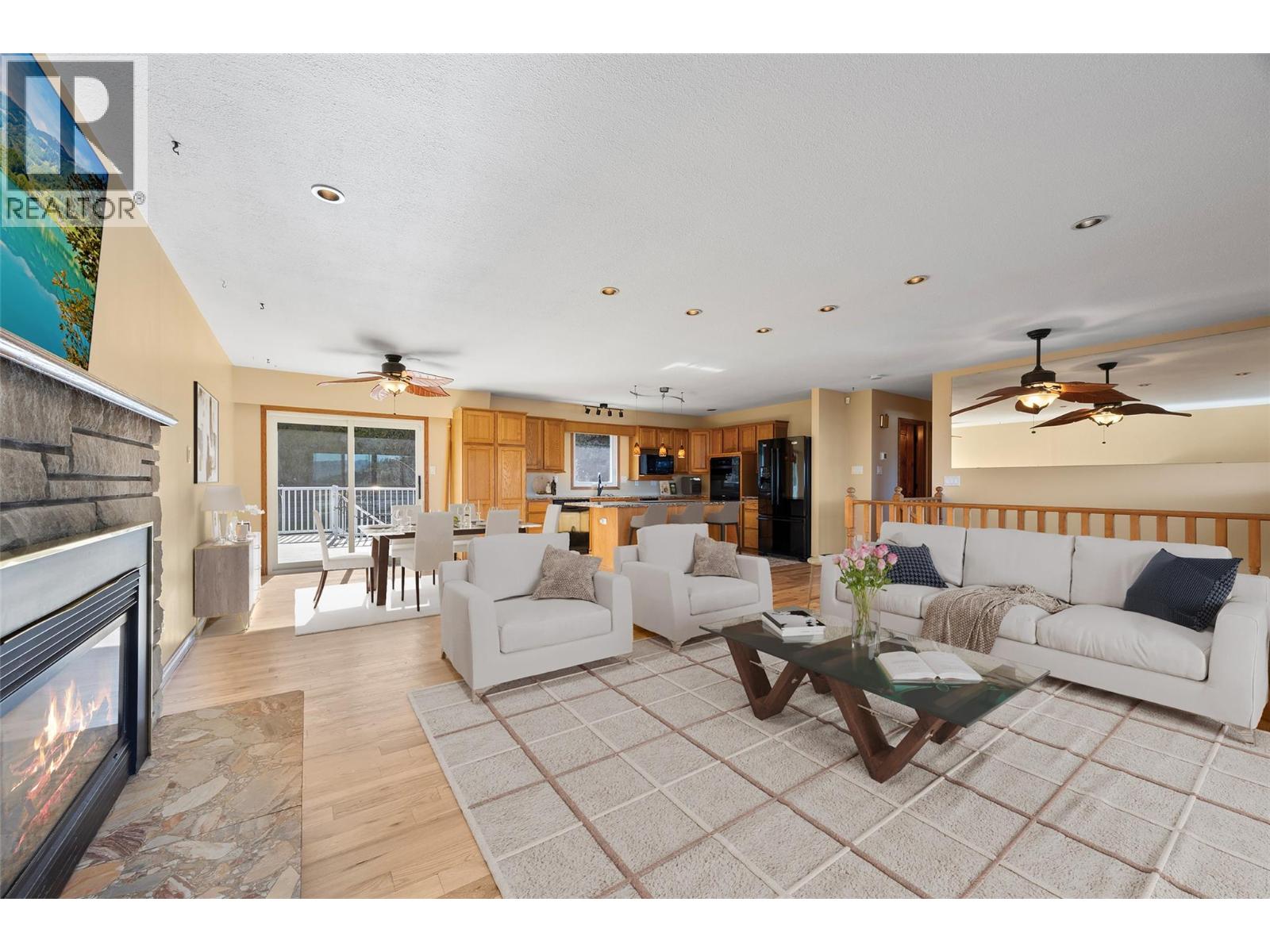 1667 Springhaven Place, Kamloops, British Columbia  V2E 1C7 - Photo 1 - 10402539