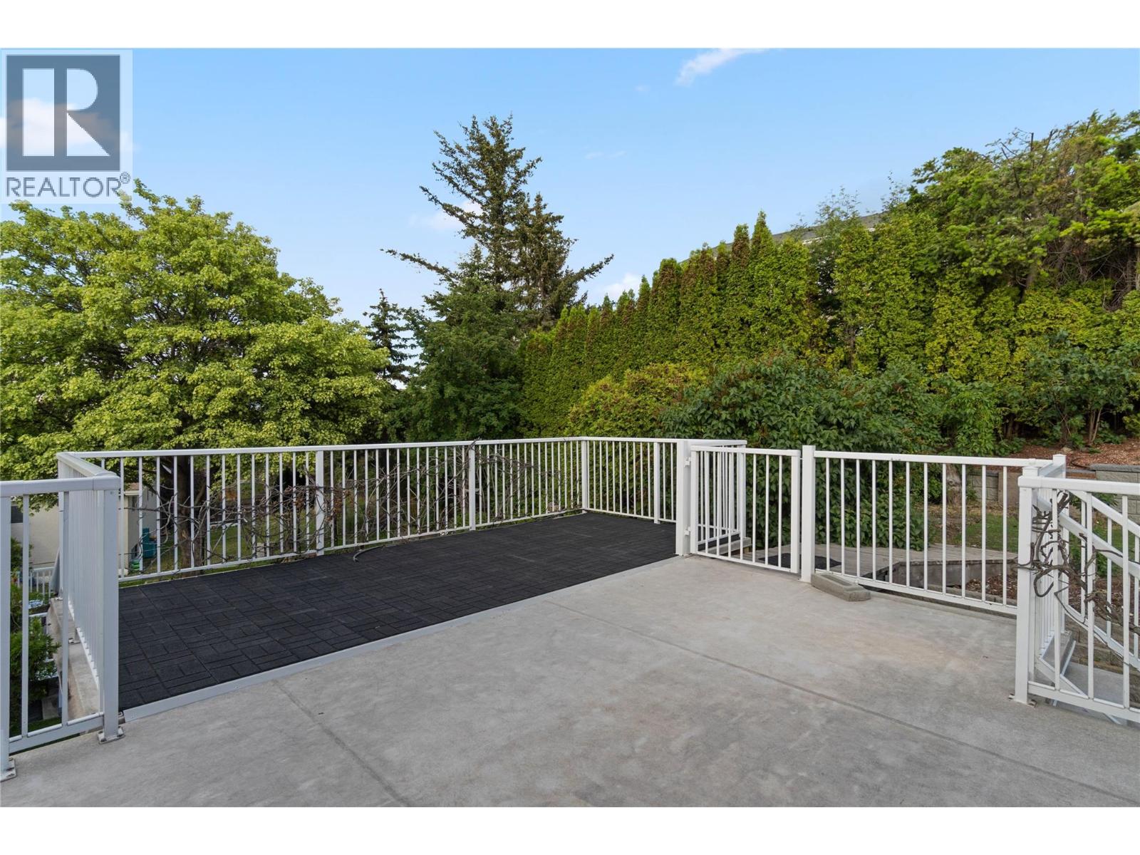 1667 Springhaven Place, Kamloops, British Columbia  V2E 1C7 - Photo 40 - 10402539