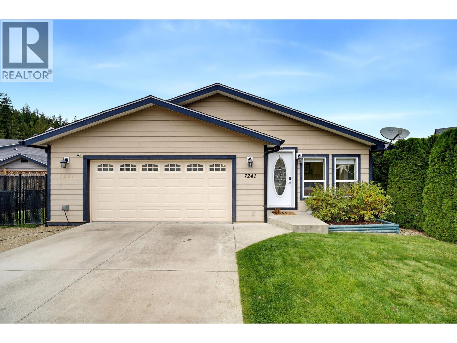 7241 46 Street Ne, Salmon Arm, British Columbia  V0E 1K0 - Photo 2 - 10402472