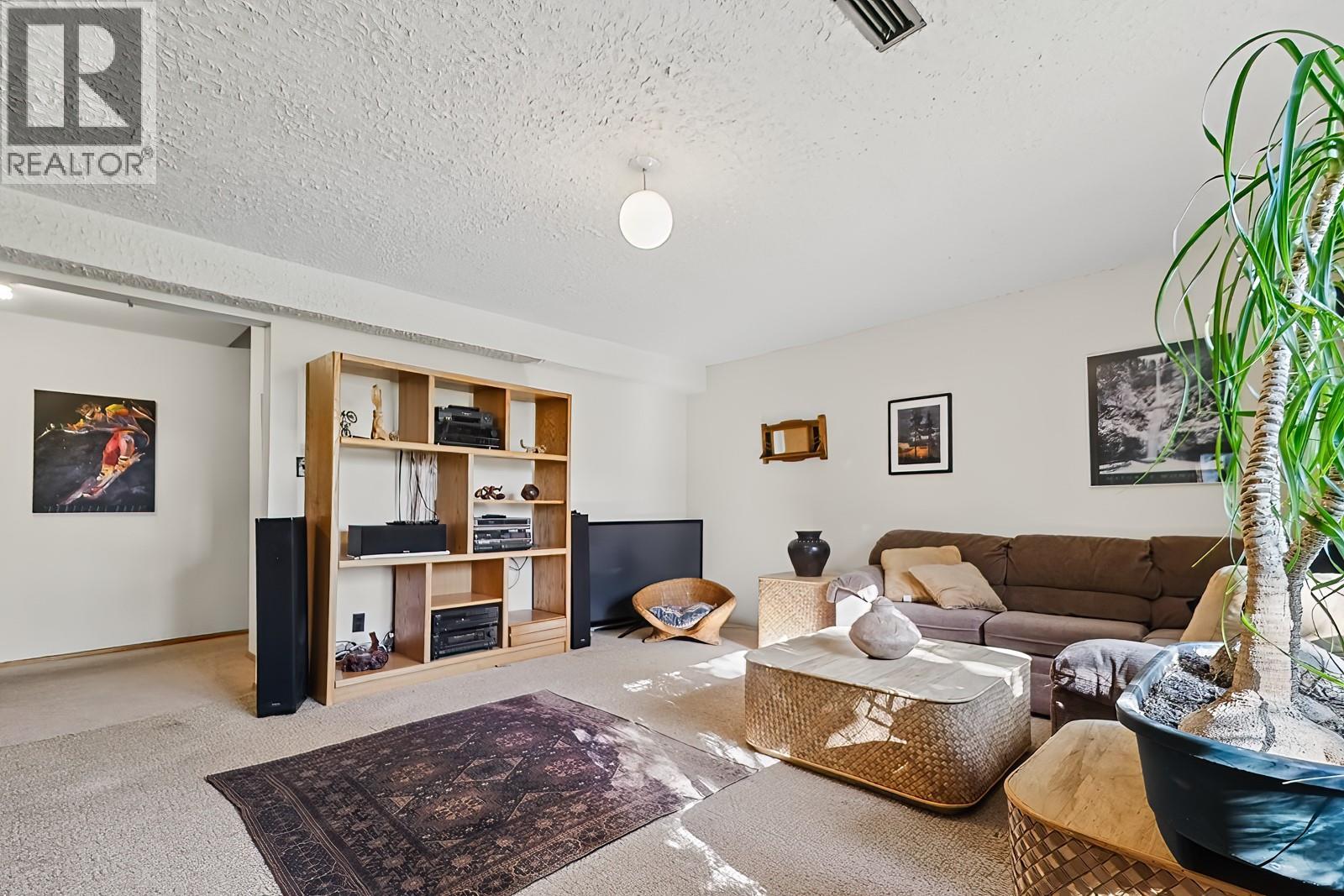 807 Spokane Street, Rossland, British Columbia  V0G 1Y0 - Photo 47 - 10401385