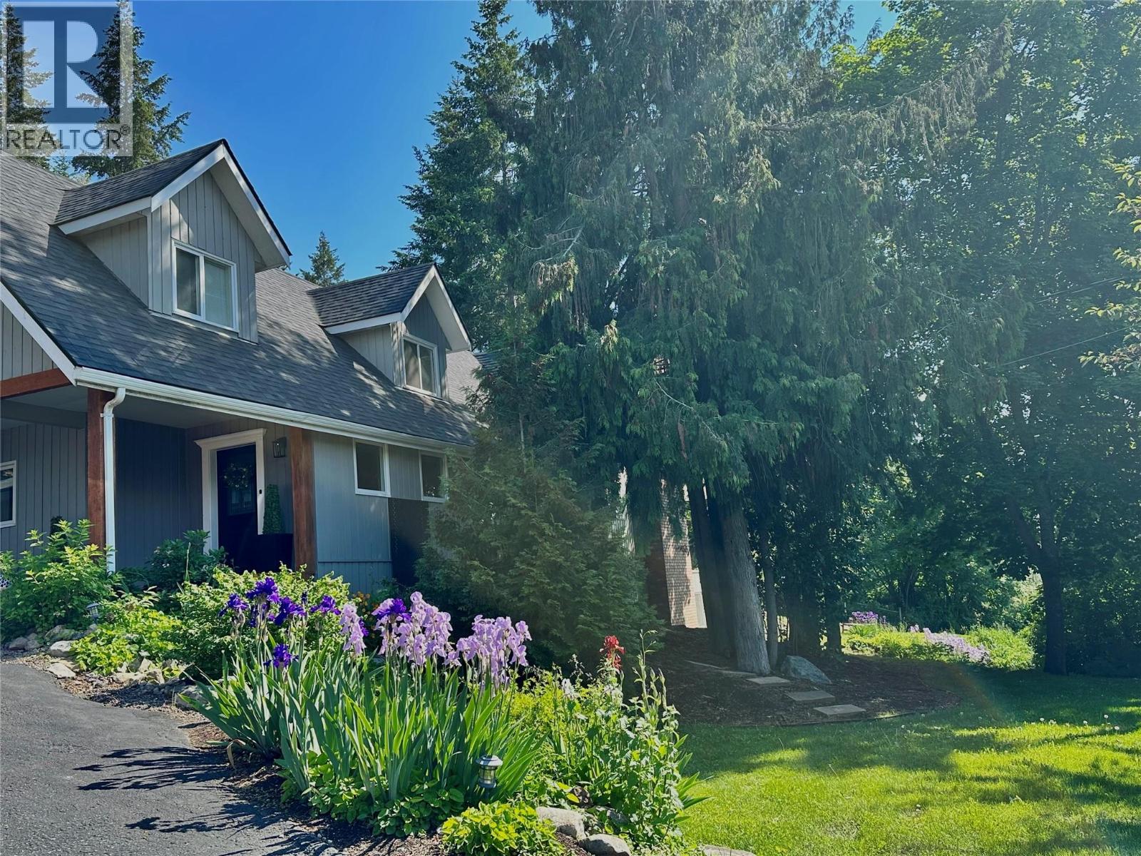 5221/5241 Hartnell Road, Vernon, British Columbia  V1B 3J4 - Photo 1 - 10402628