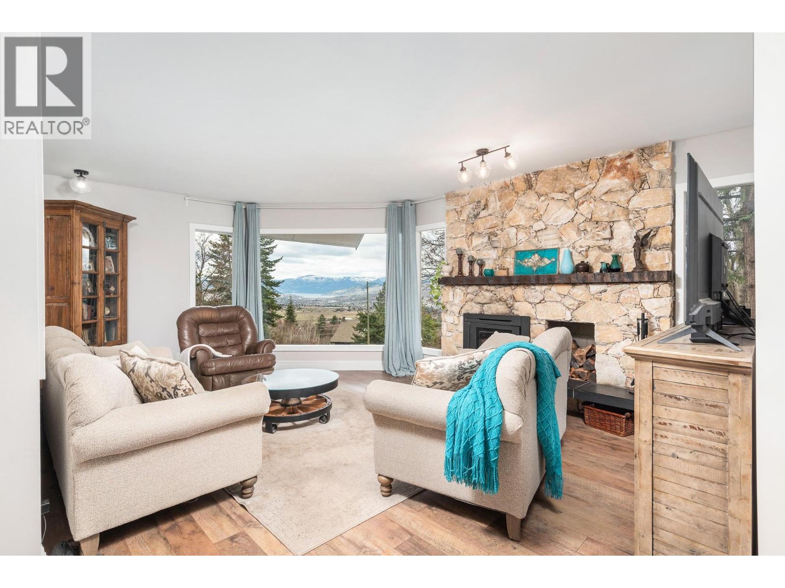 5221/5241 Hartnell Road, Vernon, British Columbia  V1B 3J4 - Photo 19 - 10402628