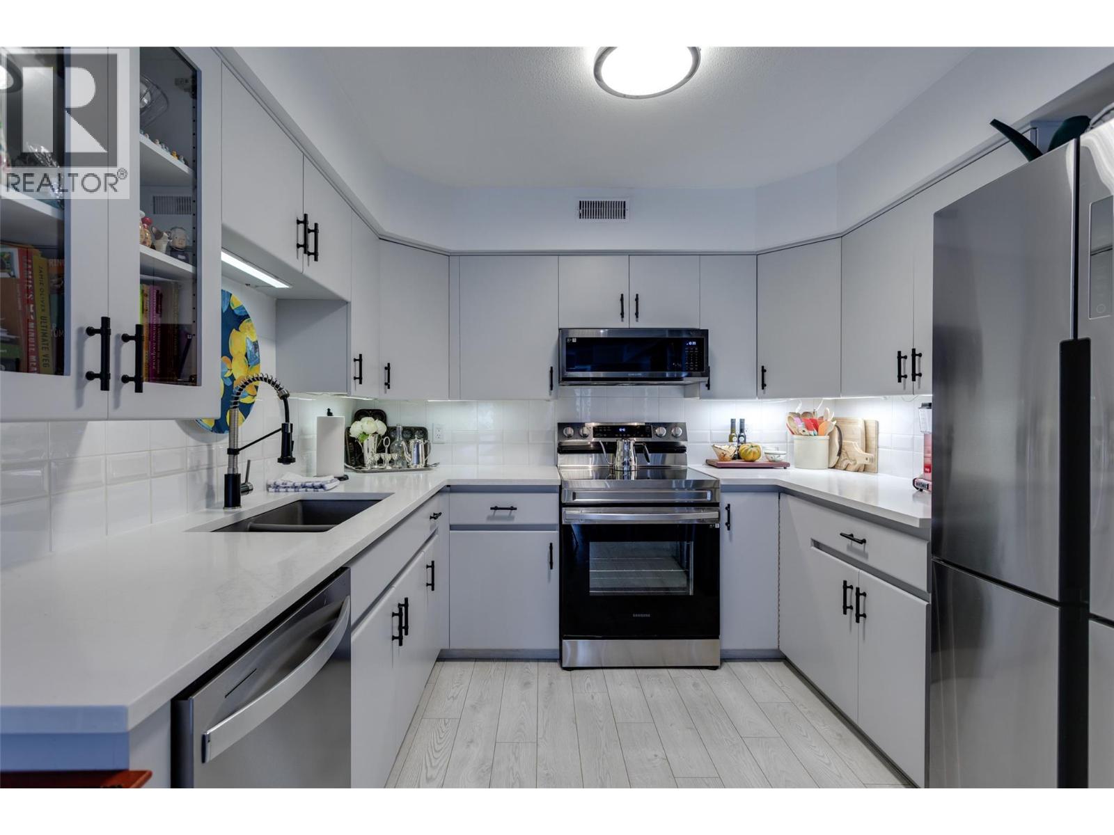 2350 Stillingfleet Road Unit# 113, Kelowna, British Columbia  V1W 3X9 - Photo 13 - 10402481