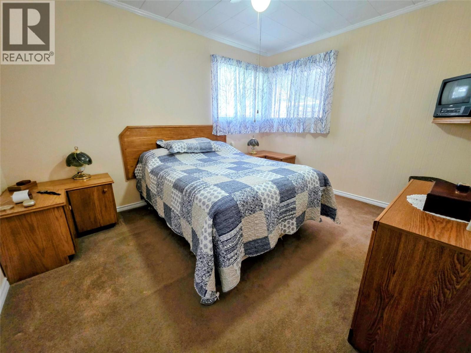 460 10th Avenue, Montrose, British Columbia  V0G 1P0 - Photo 12 - 10402456