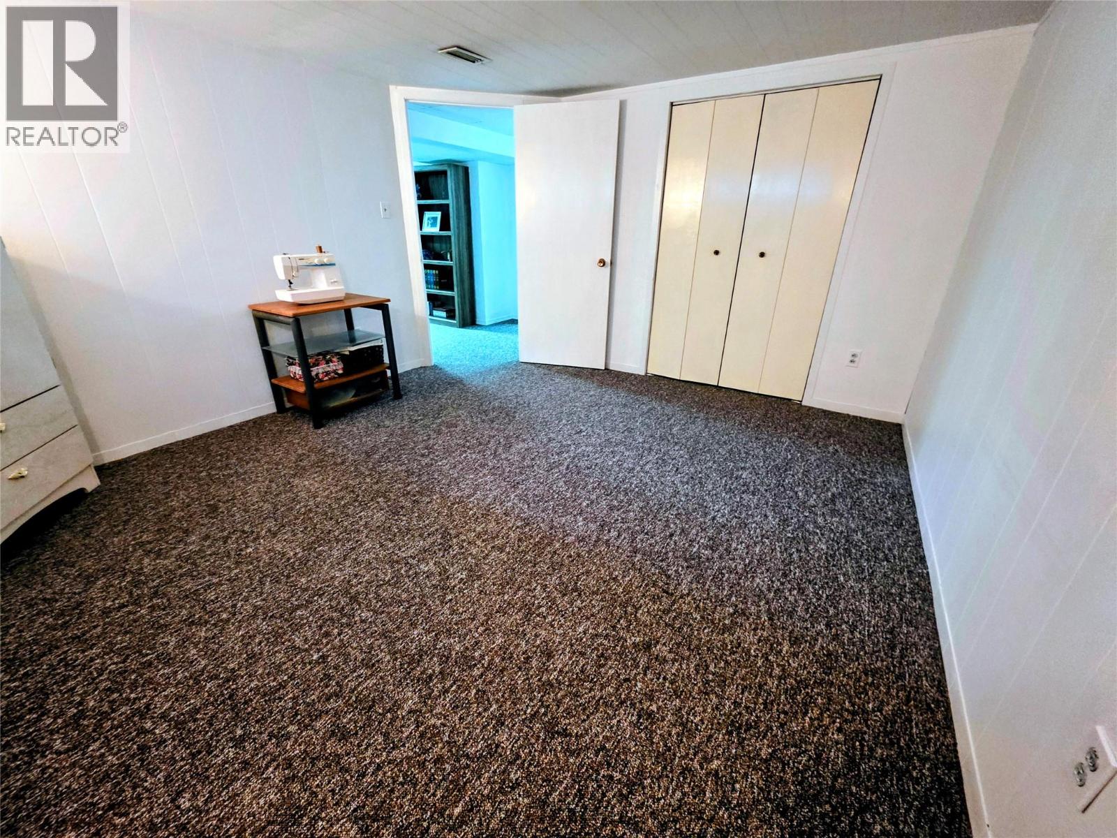 460 10th Avenue, Montrose, British Columbia  V0G 1P0 - Photo 18 - 10402456