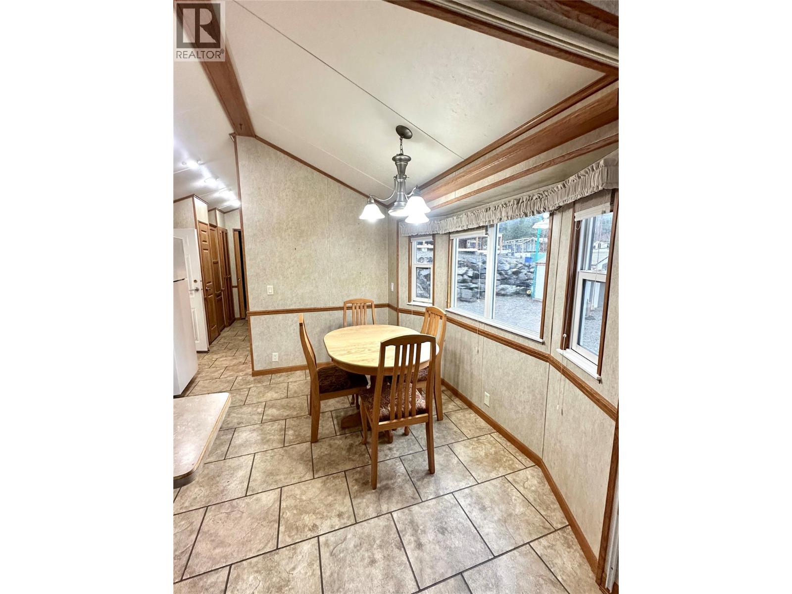4354 Highway 3 Unit# 80, Keremeos, British Columbia  V0H 1K0 - Photo 14 - 10402158