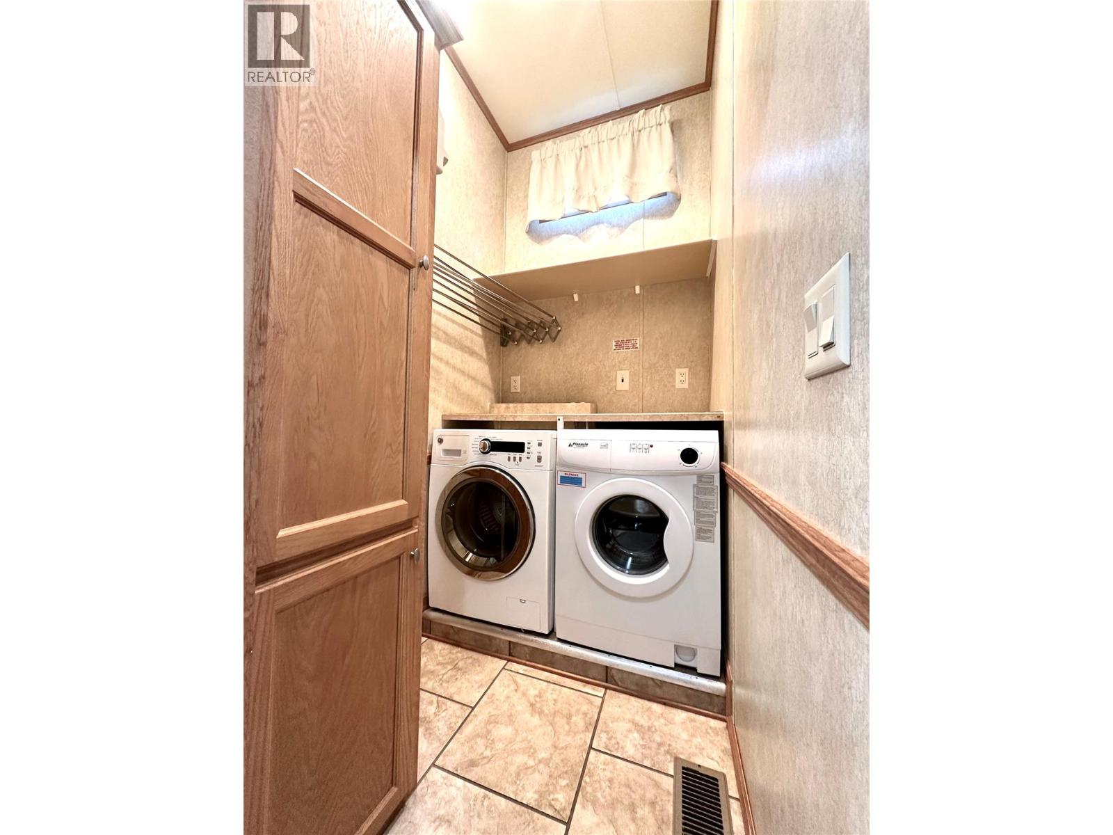 4354 Highway 3 Unit# 80, Keremeos, British Columbia  V0H 1K0 - Photo 15 - 10402158