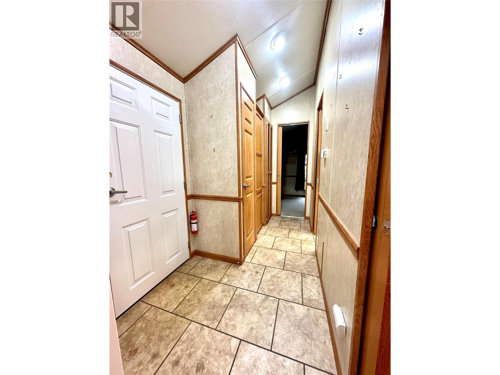 4354 Highway 3 Unit# 80, Keremeos, British Columbia  V0H 1K0 - Photo 16 - 10402158