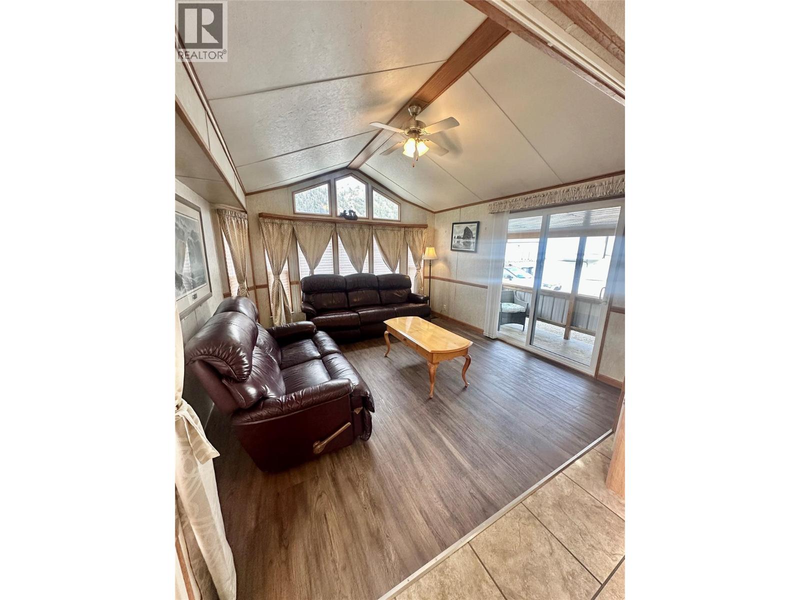 4354 Highway 3 Unit# 80, Keremeos, British Columbia  V0H 1K0 - Photo 31 - 10402158