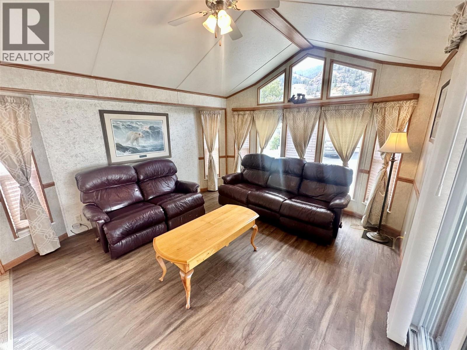 4354 Highway 3 Unit# 80, Keremeos, British Columbia  V0H 1K0 - Photo 33 - 10402158