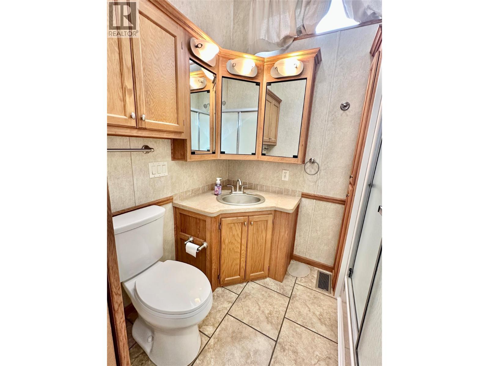 4354 Highway 3 Unit# 80, Keremeos, British Columbia  V0H 1K0 - Photo 42 - 10402158