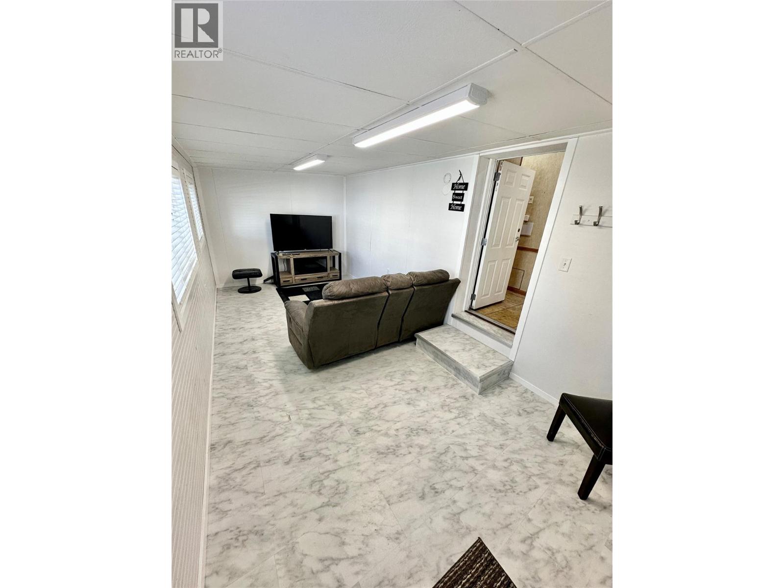 4354 Highway 3 Unit# 80, Keremeos, British Columbia  V0H 1K0 - Photo 47 - 10402158