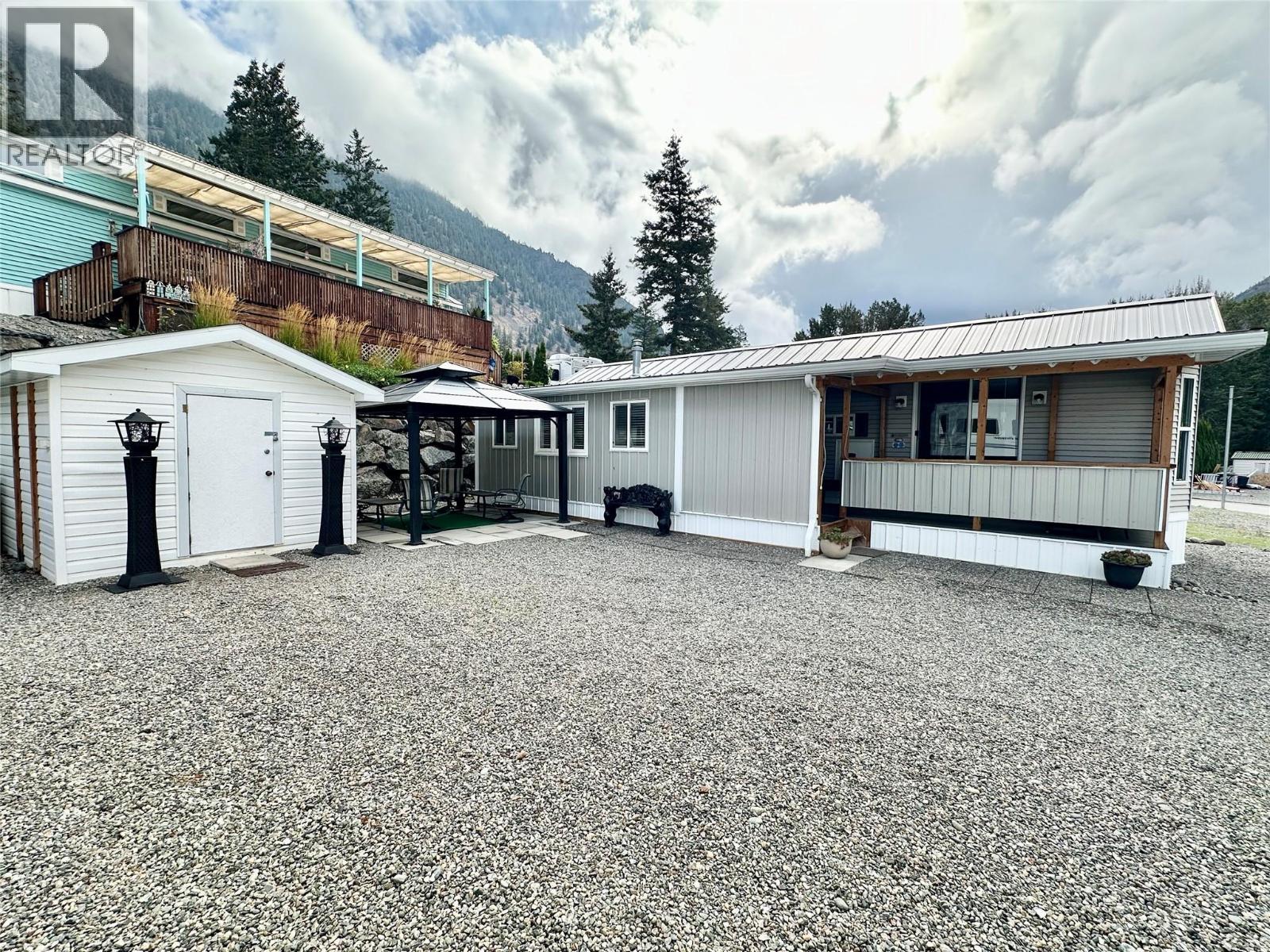 4354 Highway 3 Unit# 80, Keremeos, British Columbia  V0H 1K0 - Photo 54 - 10402158