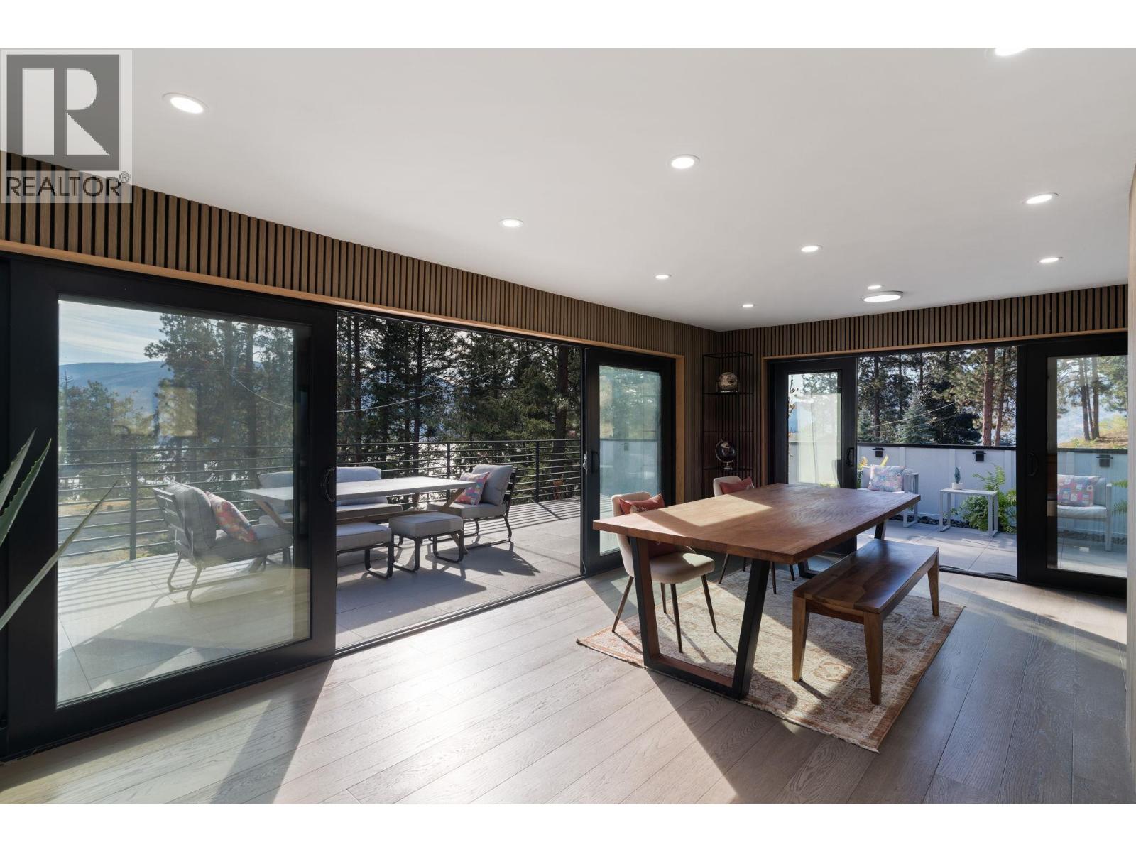 5828 Brown Place, Peachland, British Columbia  V1Y 4J1 - Photo 10 - 10402636