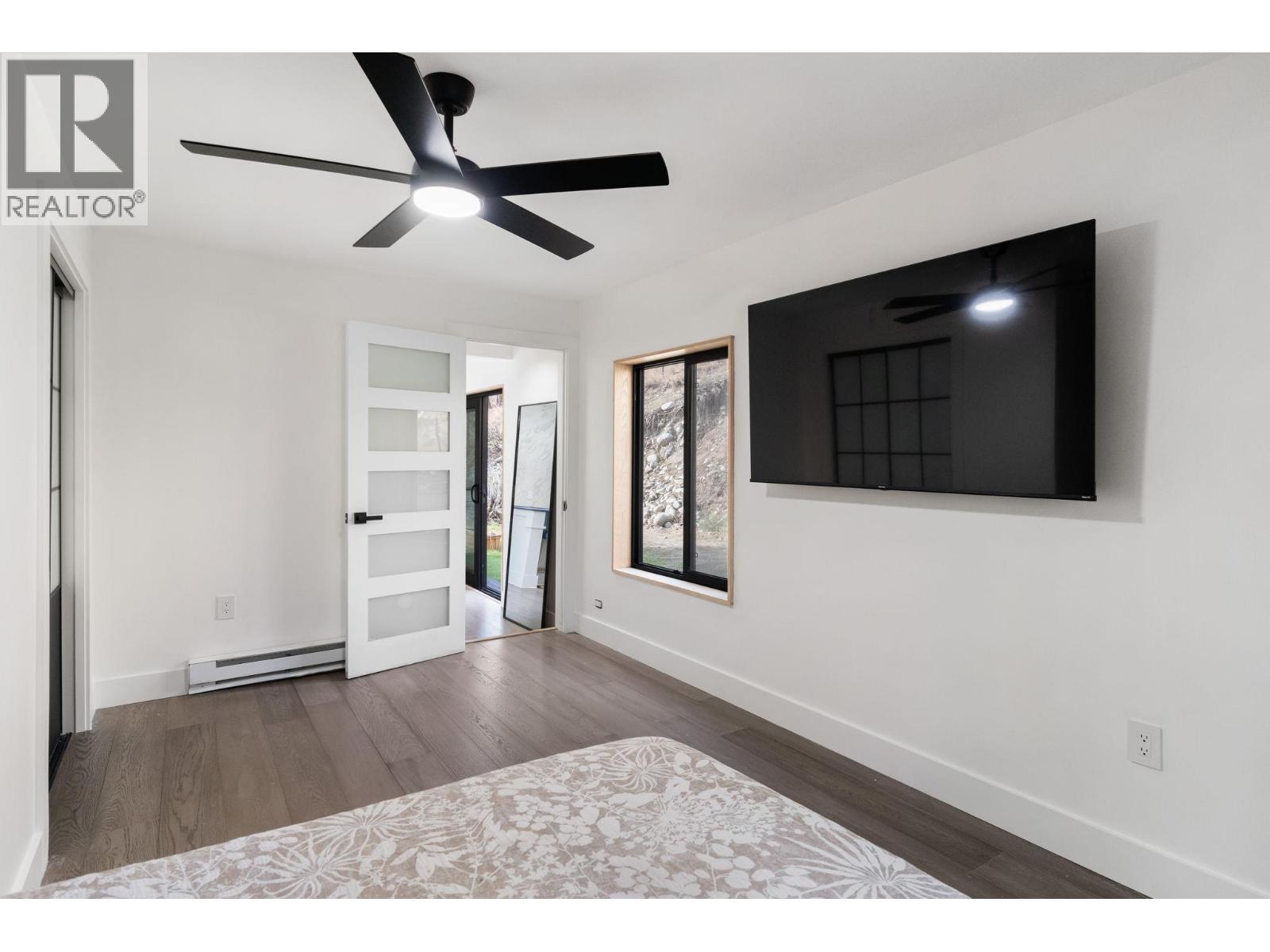 5828 Brown Place, Peachland, British Columbia  V1Y 4J1 - Photo 19 - 10402636
