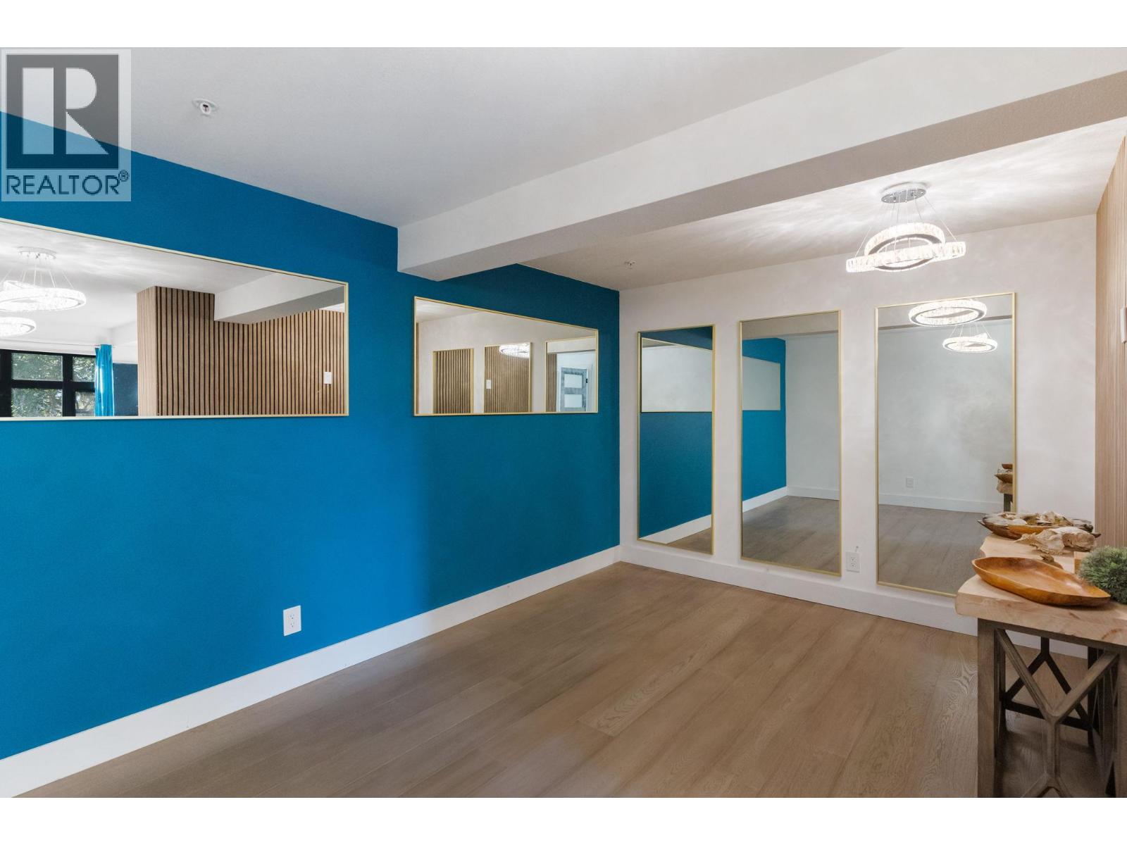 5828 Brown Place, Peachland, British Columbia  V1Y 4J1 - Photo 8 - 10402636