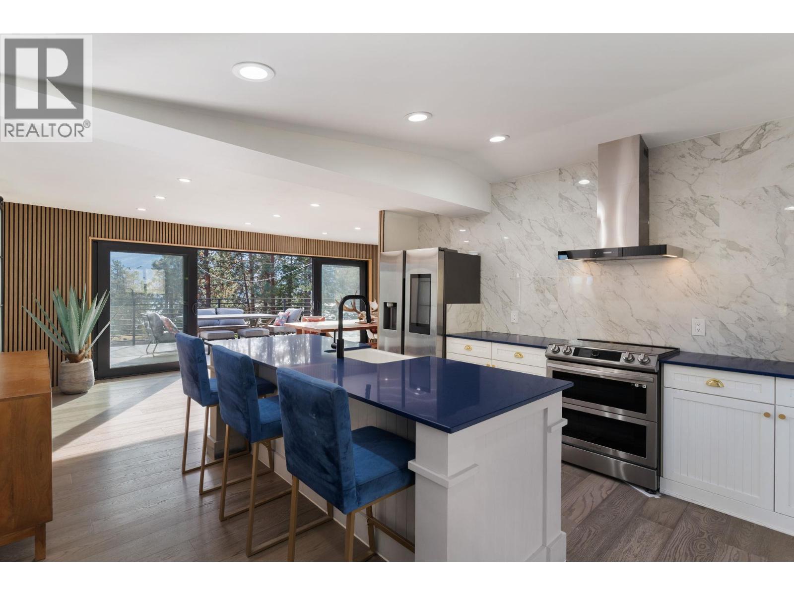 5828 Brown Place, Peachland, British Columbia  V1Y 4J1 - Photo 9 - 10402636