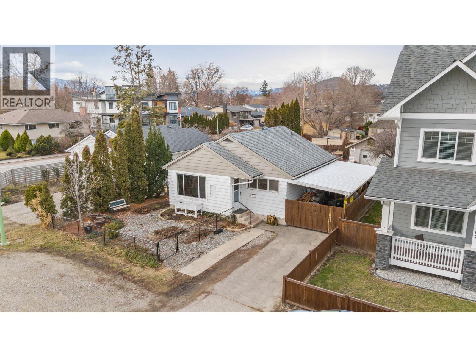 2284 Aberdeen Street, Kelowna, British Columbia  V1Y 2T4 - Photo 1 - 10402612