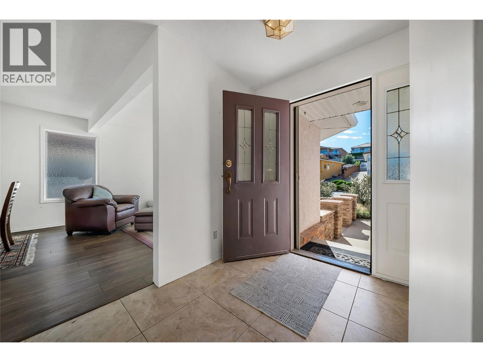 11907 Quail Ridge Place, Osoyoos, British Columbia  V0H 1V4 - Photo 8 - 10402572