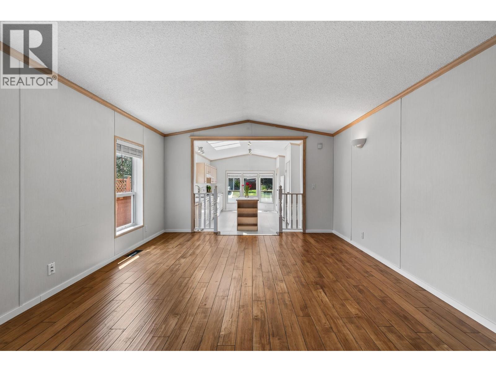 1951 Lodgepole Drive Unit# 46, Kamloops, British Columbia  V1S 1Y1 - Photo 12 - 10402565