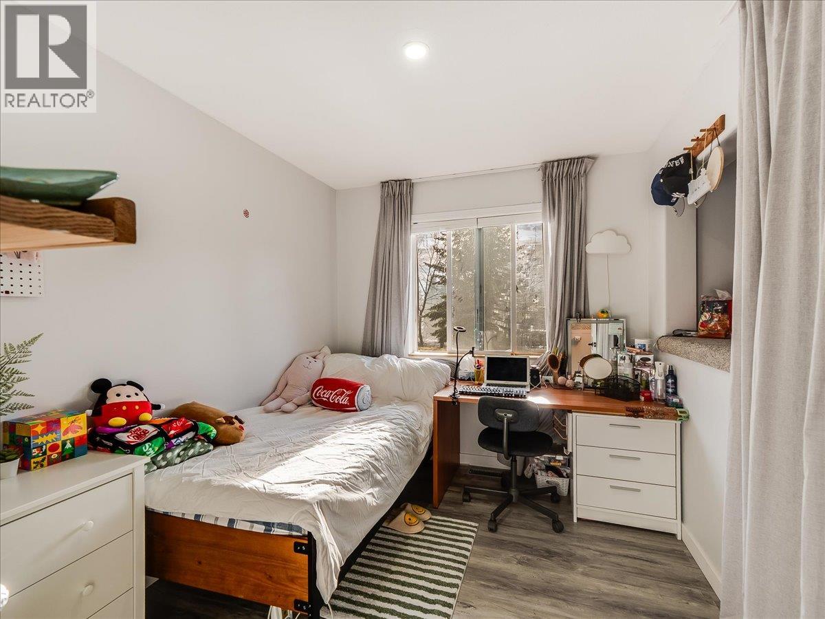 1359 Grosvenor Place, Castlegar, British Columbia  V1N 3X8 - Photo 24 - 10402441