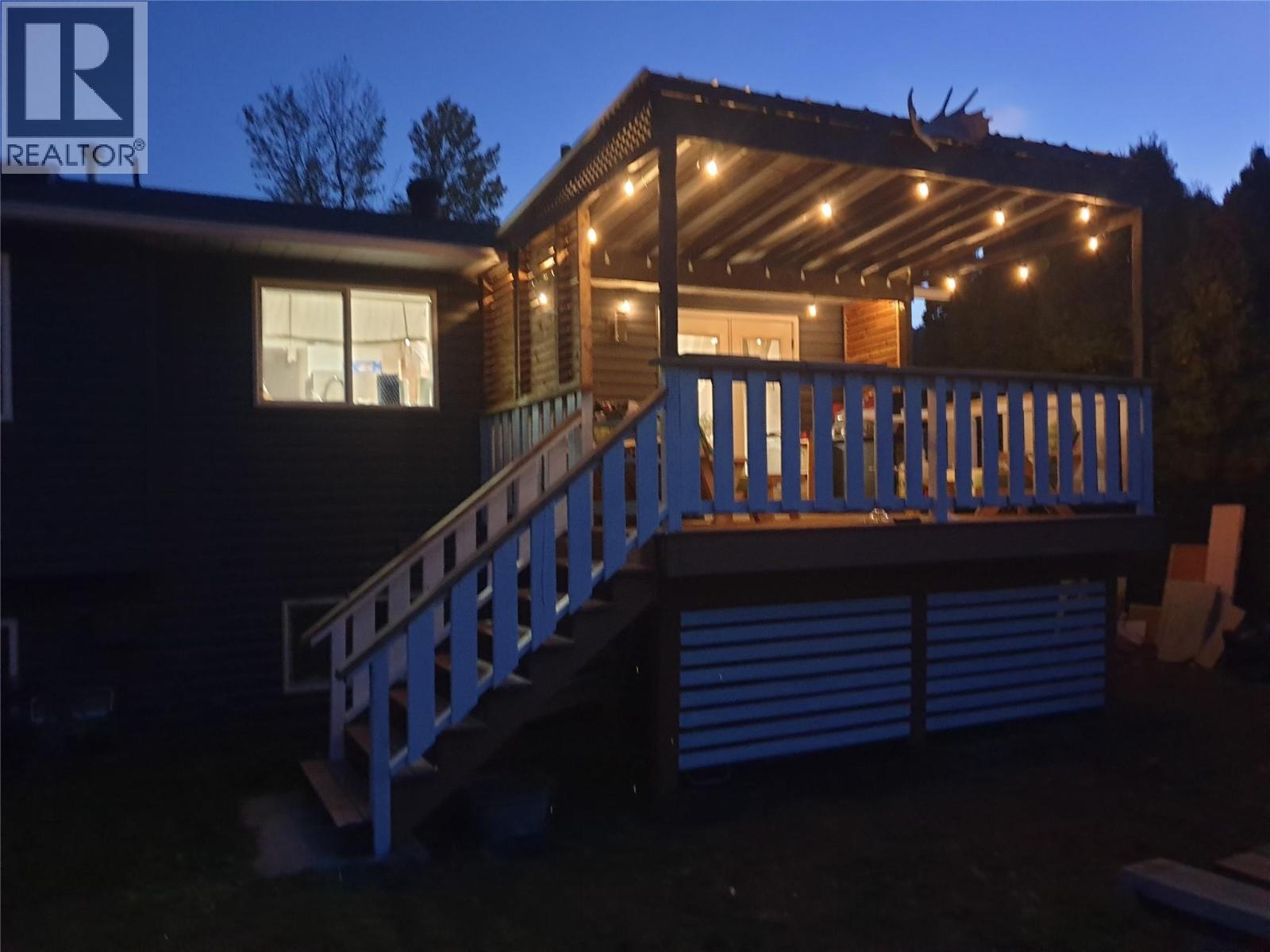 1359 Grosvenor Place, Castlegar, British Columbia  V1N 3X8 - Photo 48 - 10402441