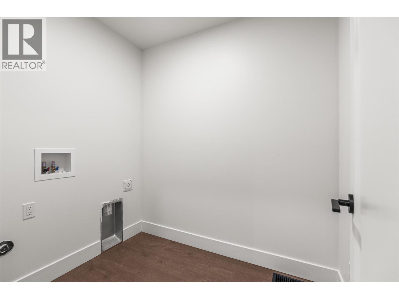 2467 Bradley Drive Unit# 102, Armstrong, British Columbia  V4Y 0Y4 - Photo 29 - 10402208