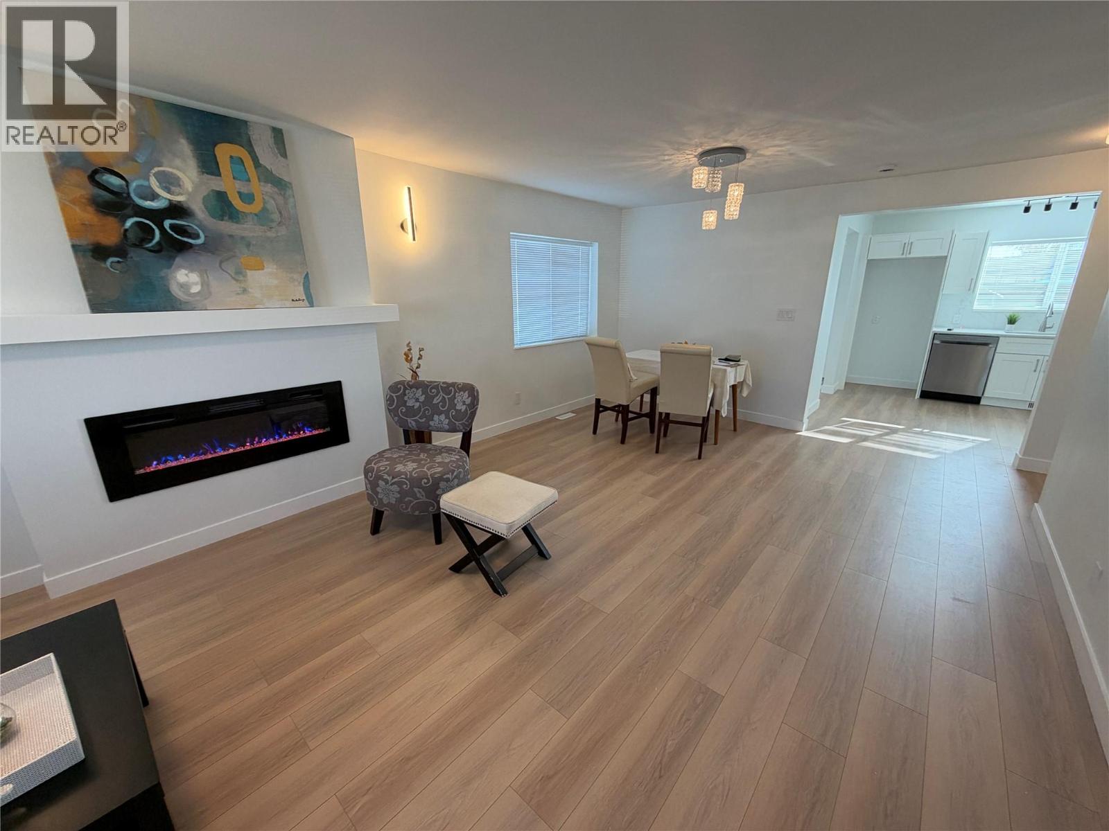1217 114 Avenue, Dawson Creek, British Columbia  V1G 3A6 - Photo 4 - 10402644
