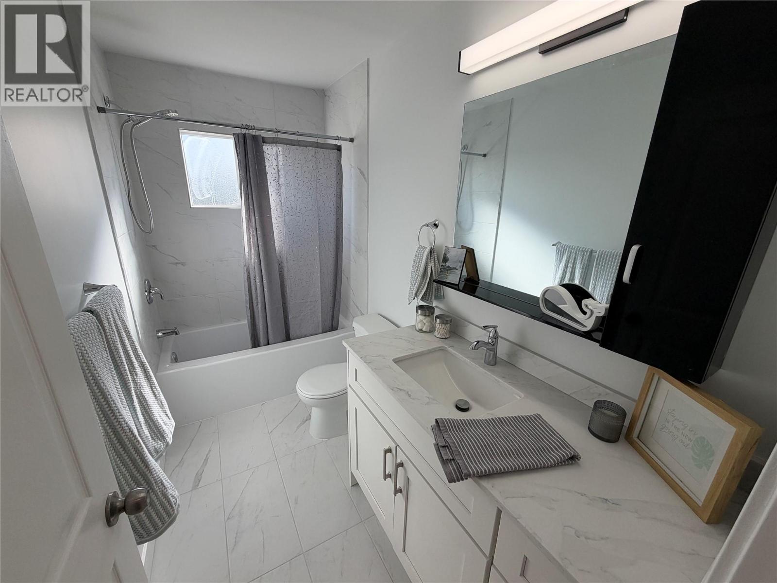 1217 114 Avenue, Dawson Creek, British Columbia  V1G 3A6 - Photo 6 - 10402644