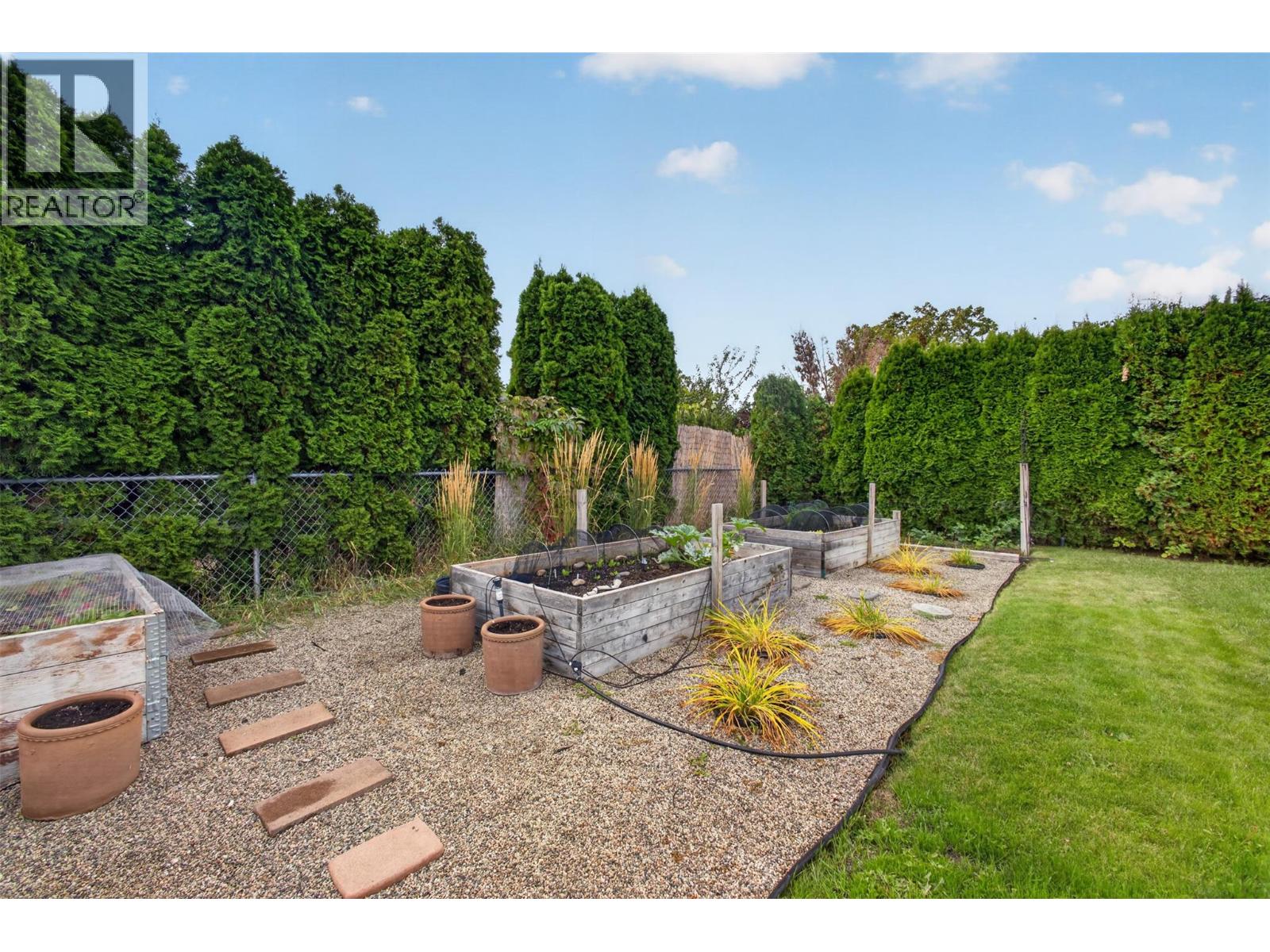 175 Venus Road, Kelowna, British Columbia  V1X 1H6 - Photo 26 - 10401793