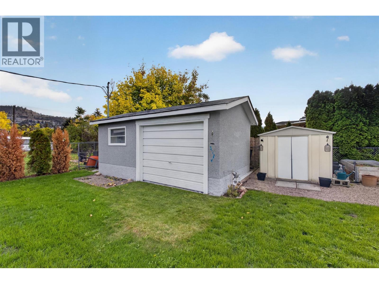 175 Venus Road, Kelowna, British Columbia  V1X 1H6 - Photo 3 - 10401793