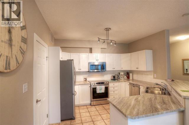 1128 Sunset Drive Unit# 706 Lot# 52, Kelowna, British Columbia  V1Y 9W7 - Photo 7 - 10401970