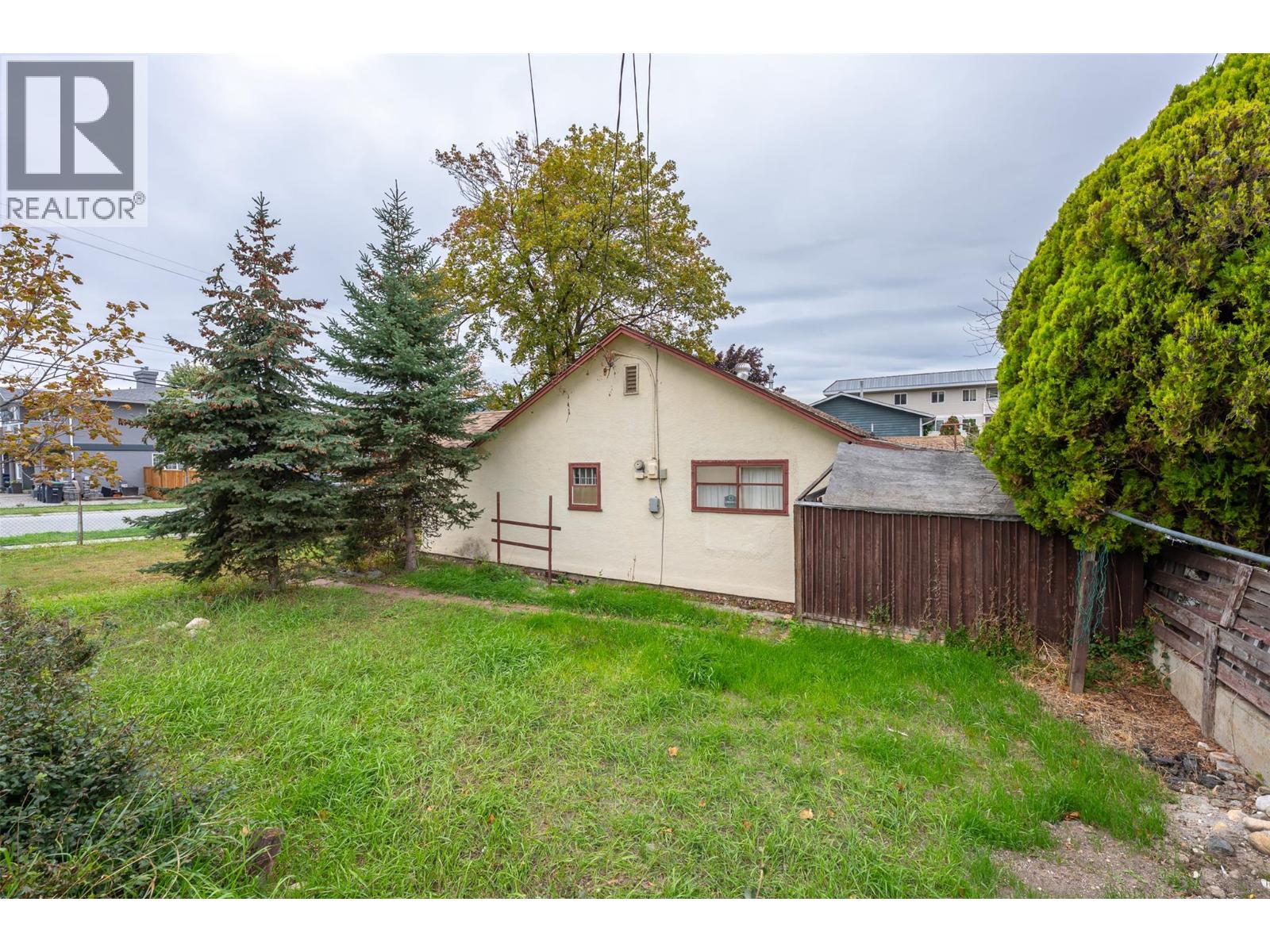 395 Edmonton Avenue, Penticton, British Columbia  V2A 2G9 - Photo 25 - 10402643