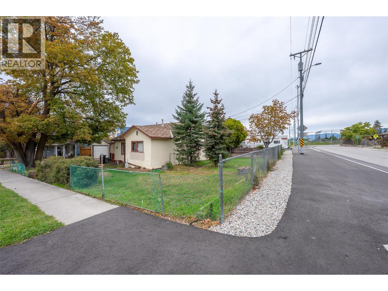 395 Edmonton Avenue, Penticton, British Columbia  V2A 2G9 - Photo 26 - 10402643