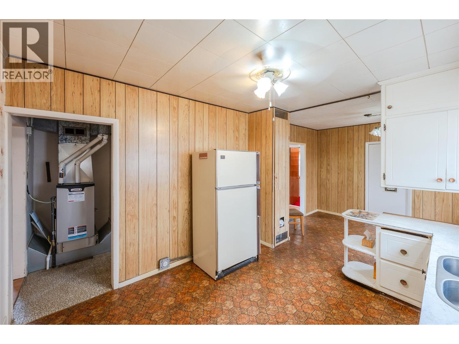 395 Edmonton Avenue, Penticton, British Columbia  V2A 2G9 - Photo 9 - 10402643