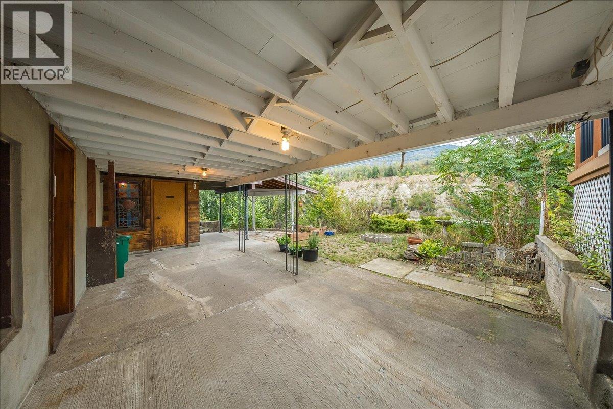 221 Second Avenue, Rivervale, British Columbia  V1R 4V2 - Photo 45 - 10402522