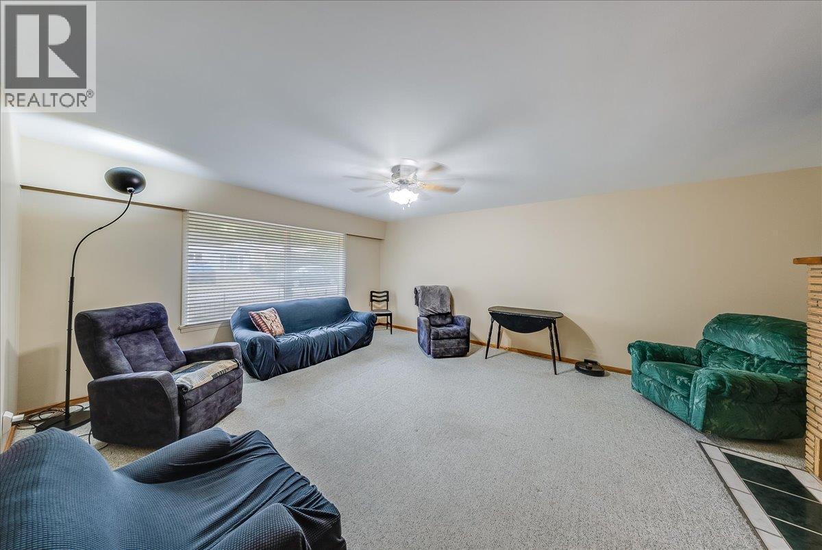 221 Second Avenue, Rivervale, British Columbia  V1R 4V2 - Photo 5 - 10402522