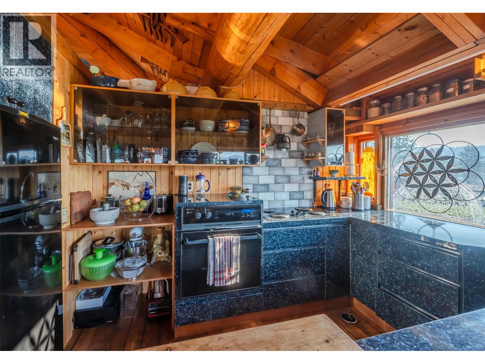 222 Old Camp Mckinney Road, Oliver, British Columbia  V0H 1T8 - Photo 20 - 10393316