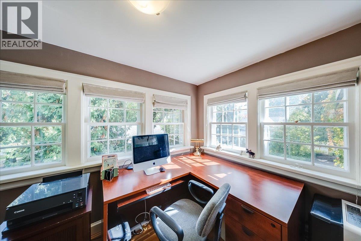 1760 Park Street, Rossland, British Columbia  V0G 1Y0 - Photo 27 - 10402673